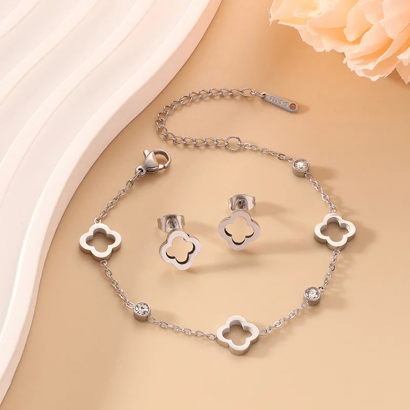 Women's Clover Flower Stainless Steel Bracelet Set - Gold Gift-The Yellow Prime