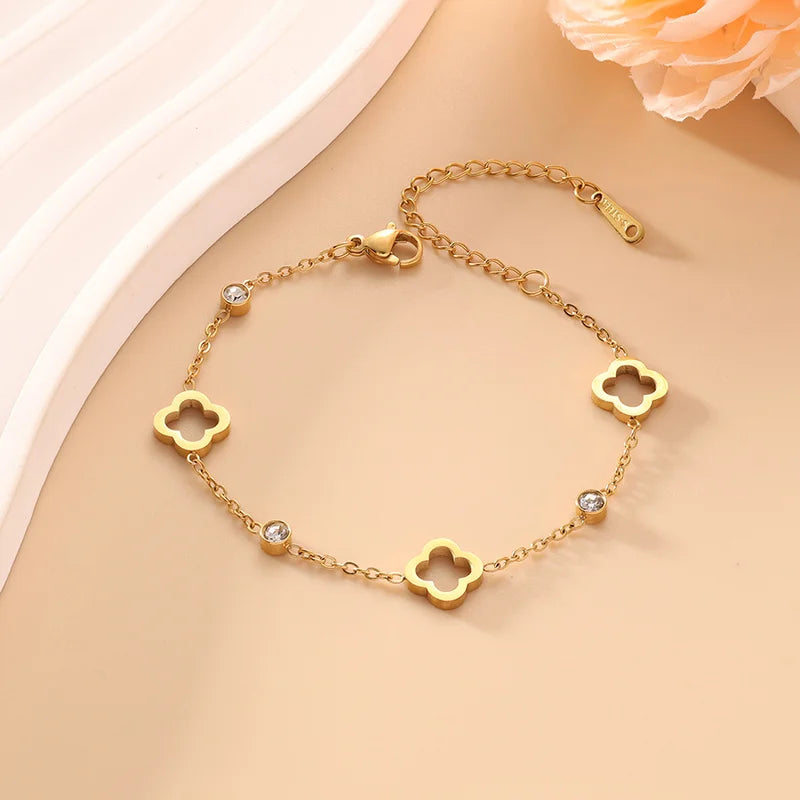 Women's Clover Flower Stainless Steel Bracelet Set - Gold Gift-The Yellow Prime
