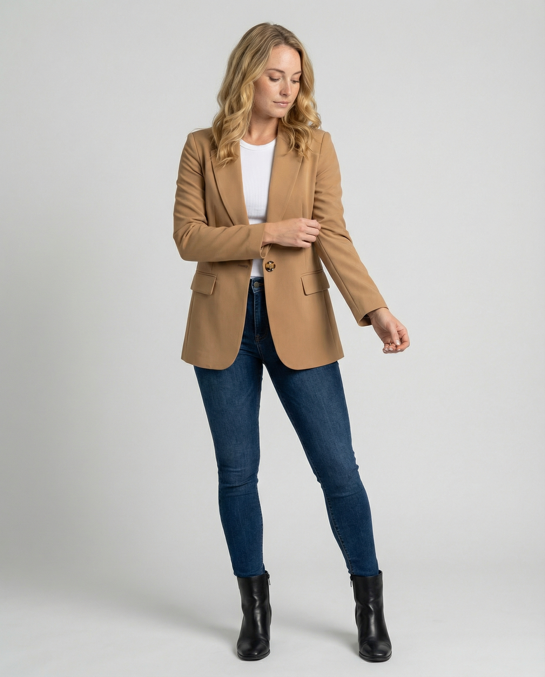 Women's Elegant Blazer with Perfect Fit & Versatile Style-The Yellow Prime