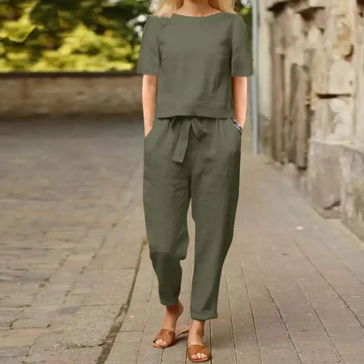 Women's Elegant and Cozy Two-Piece Outfit Set-The Yellow Prime
