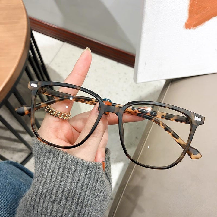 Women's Lightweight Blue Light Blocking Glasses - Modern Plastic Frame-The Yellow Prime