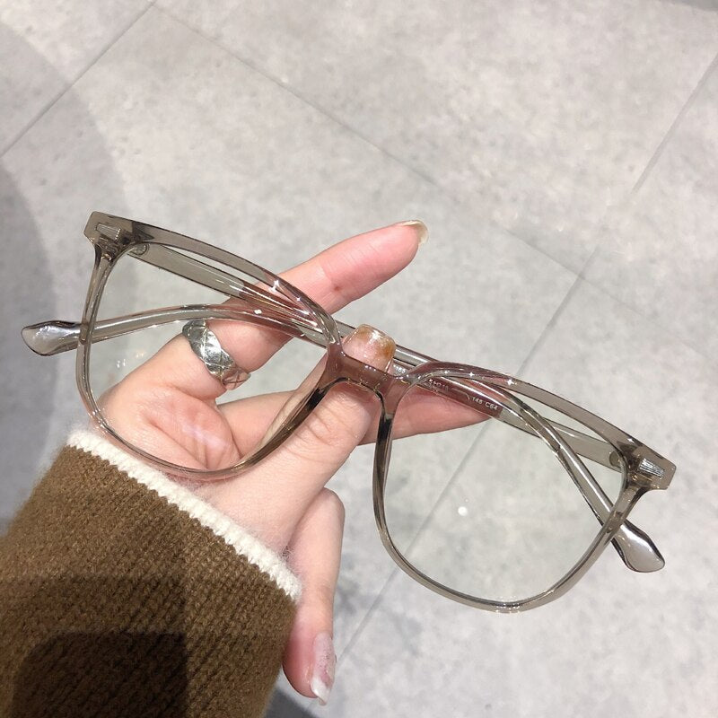 Women's Lightweight Blue Light Blocking Glasses - Modern Plastic Frame-The Yellow Prime