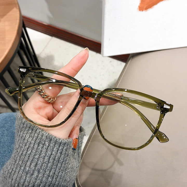 Women's Lightweight Blue Light Blocking Glasses - Modern Plastic Frame-The Yellow Prime