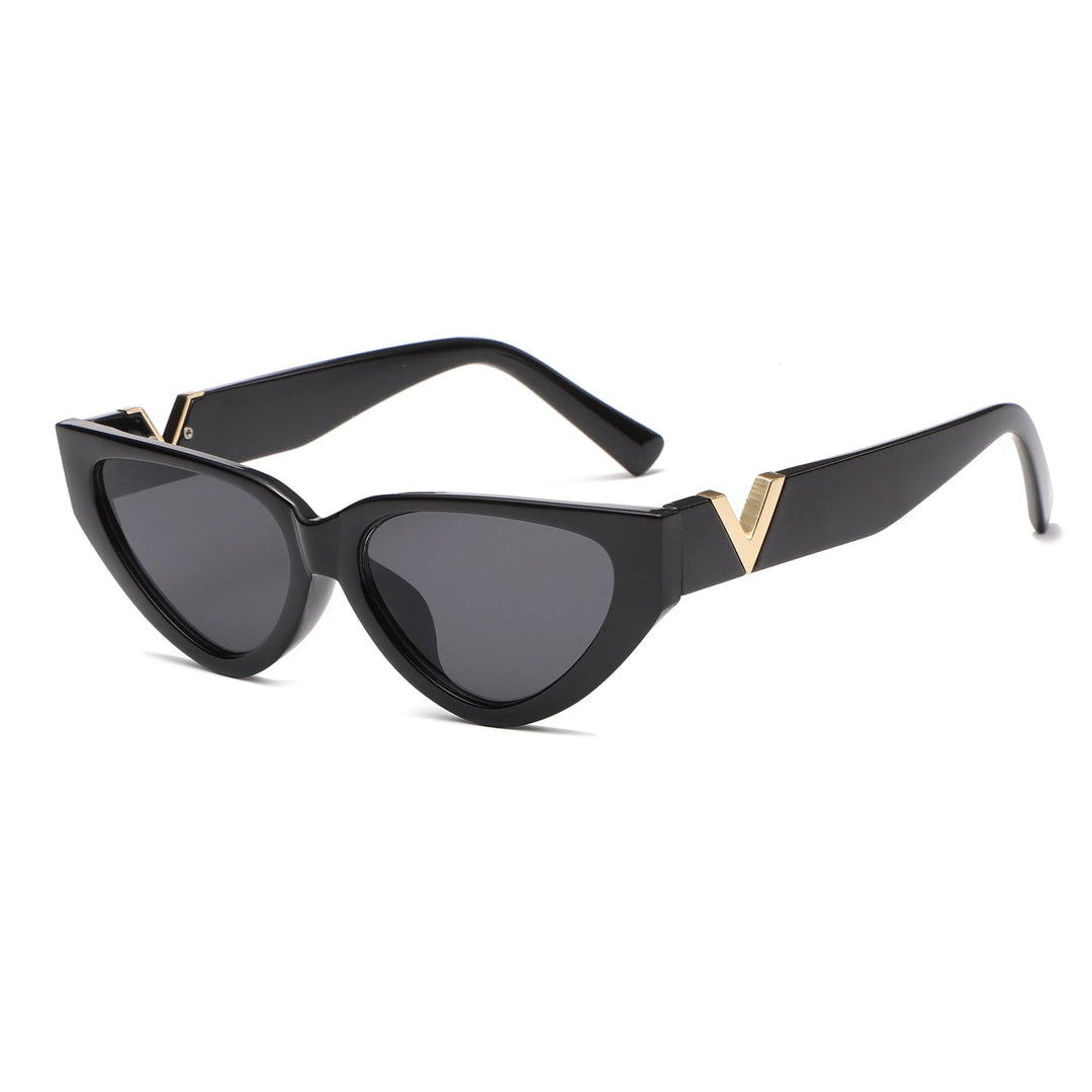 Women's Lightweight Cat-Eye Sunglasses – Vintage Plastic Design for Summer-The Yellow Prime