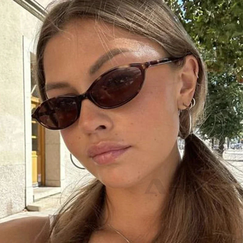 Women's Lightweight Oval Sunglasses – Durable Plastic Frame for Summer-The Yellow Prime