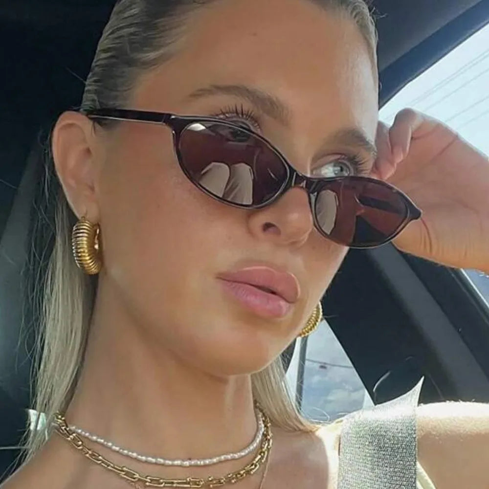 Women's Lightweight Retro Oval Leopard Print Sunglasses for Daily Use-The Yellow Prime