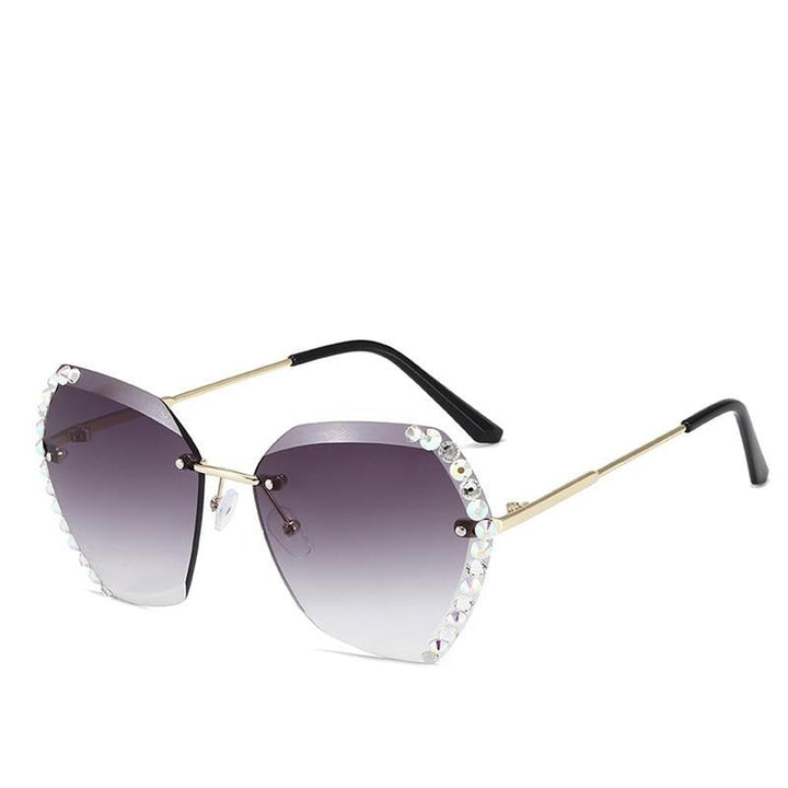 Women's Oversized Lightweight Sunglasses – Modern Design for Summer-The Yellow Prime