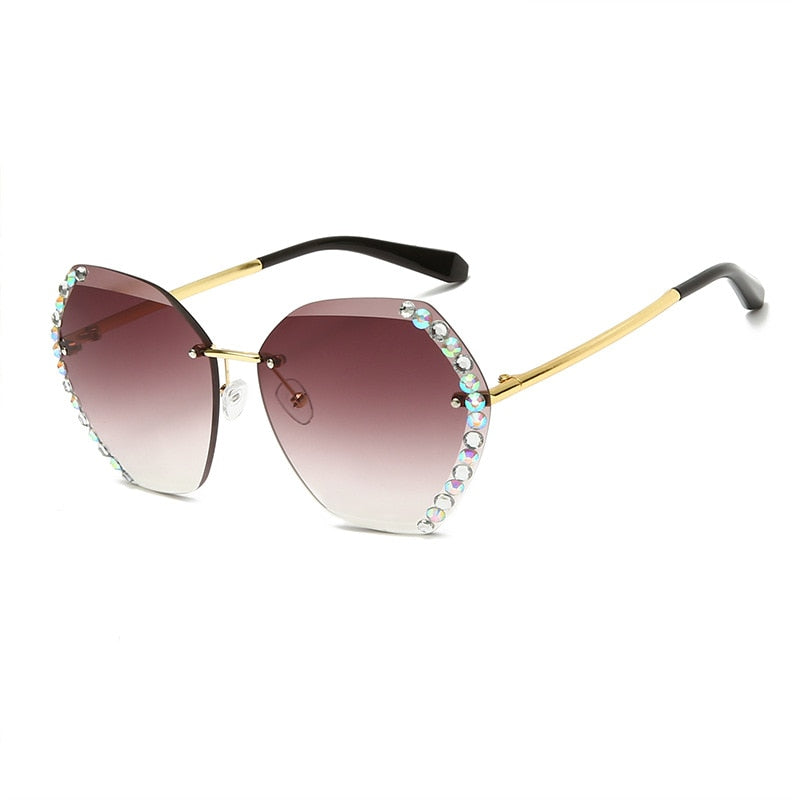 Women's Oversized Lightweight Sunglasses – Modern Design for Summer-The Yellow Prime