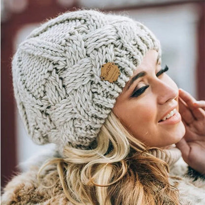 Women's Soft Wool Cable Knit Slouchy Beanie-The Yellow Prime