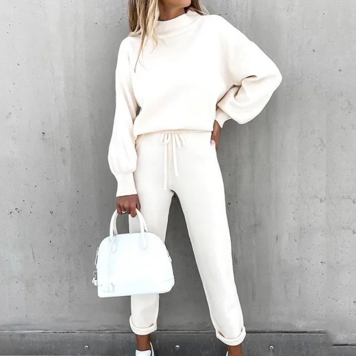 Women's Stylish Tracksuit with Convenient Side Pockets-The Yellow Prime