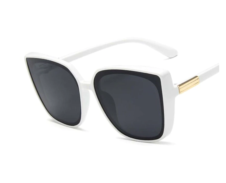 Women's Vintage Cat-Eye Sunglasses – Plastic Design for Summer 2025-The Yellow Prime