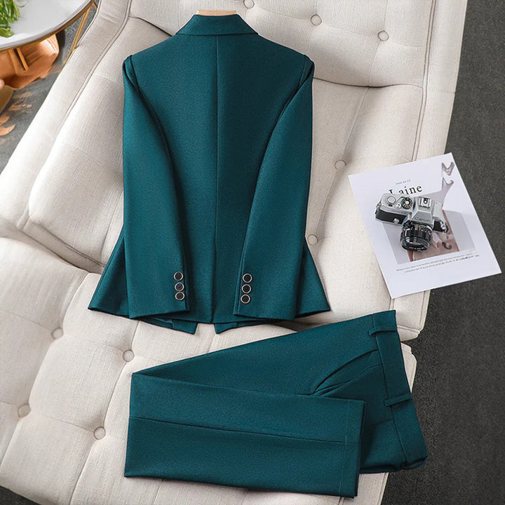 Women's versatile blazer – classic cut, high-quality fabric for events-The Yellow Prime