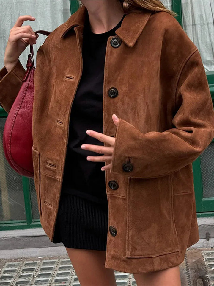Chaqueta reversible para mujer: diseño elegante con prácticos bolsillos