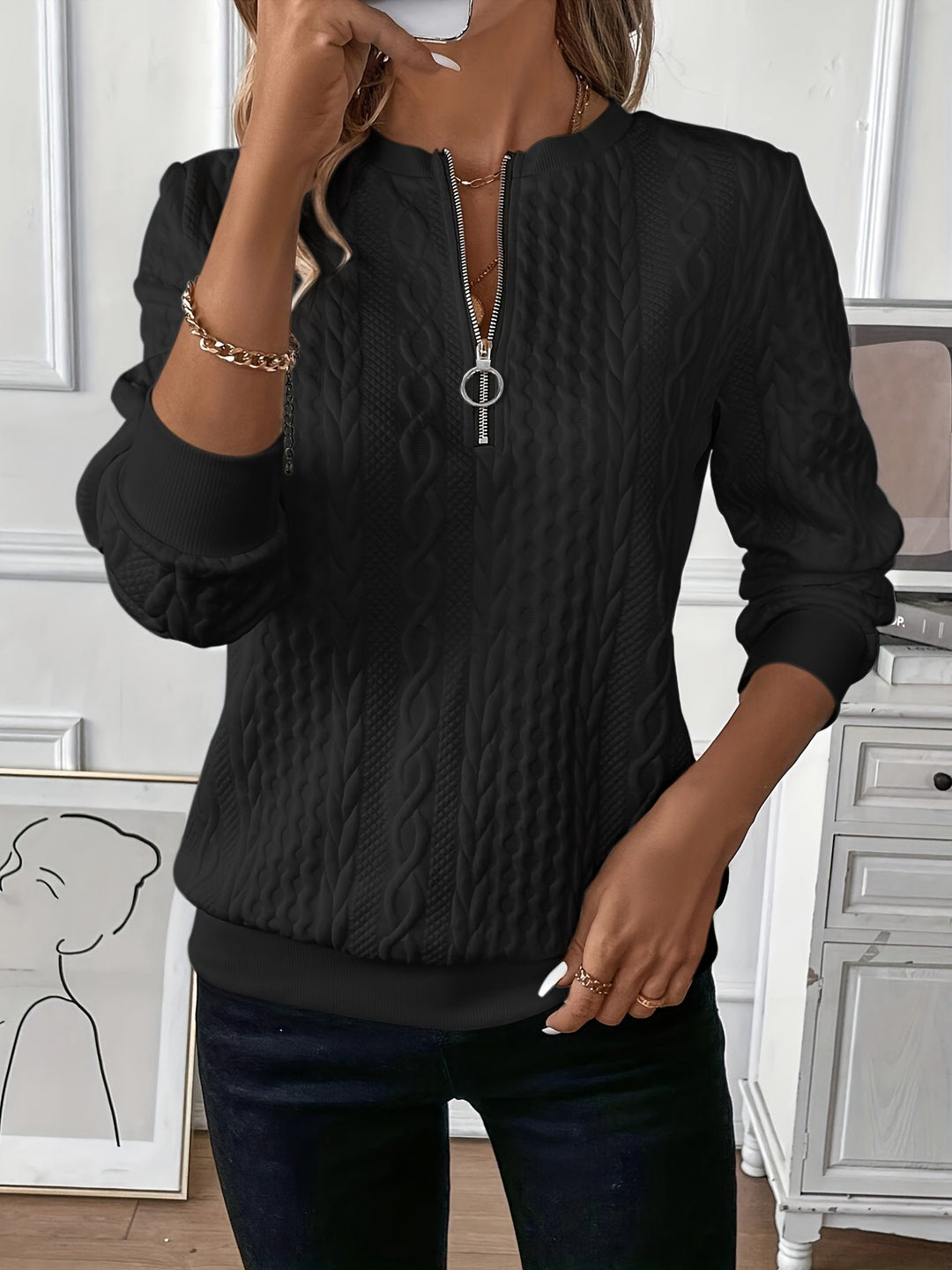Women's Cable-Knit Zip Sweater for Modern Elegance