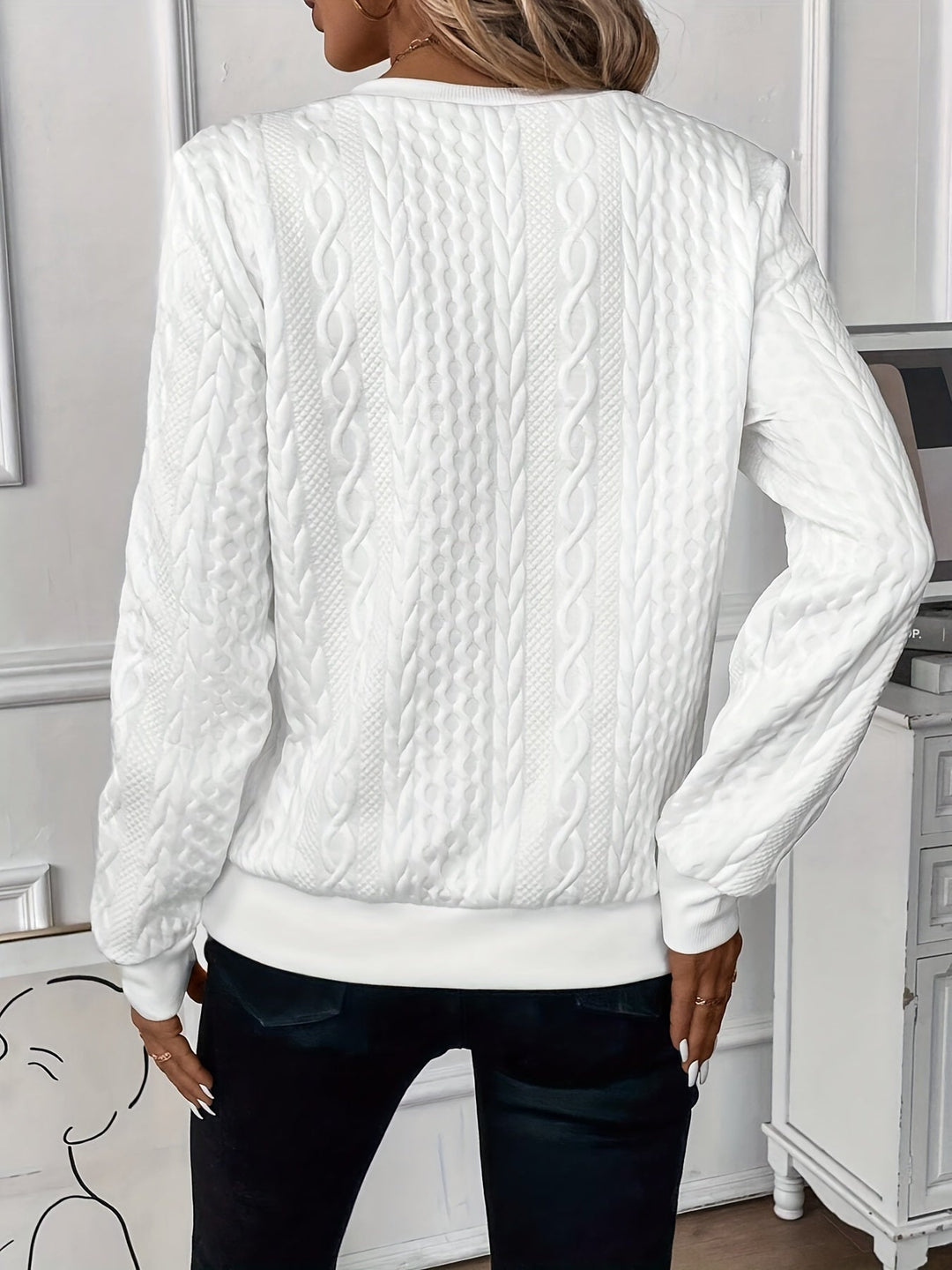 Women's Cable-Knit Zip Sweater for Modern Elegance