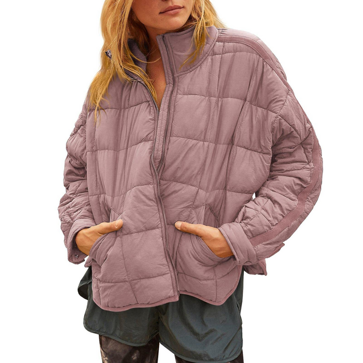 Piumino da donna classico, imbottito e strutturato