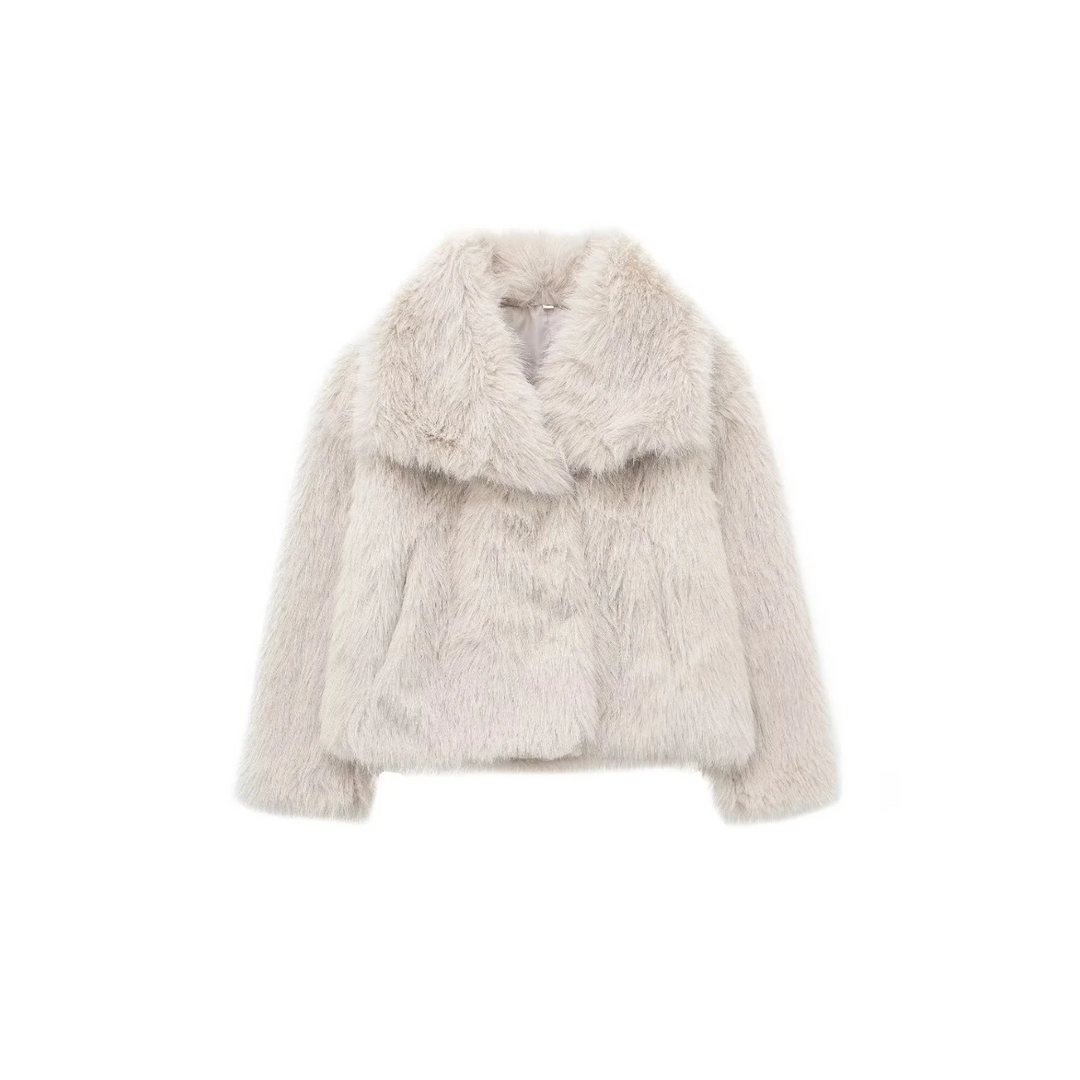 Cappotto elegante da donna avvolgente con revers a lancia