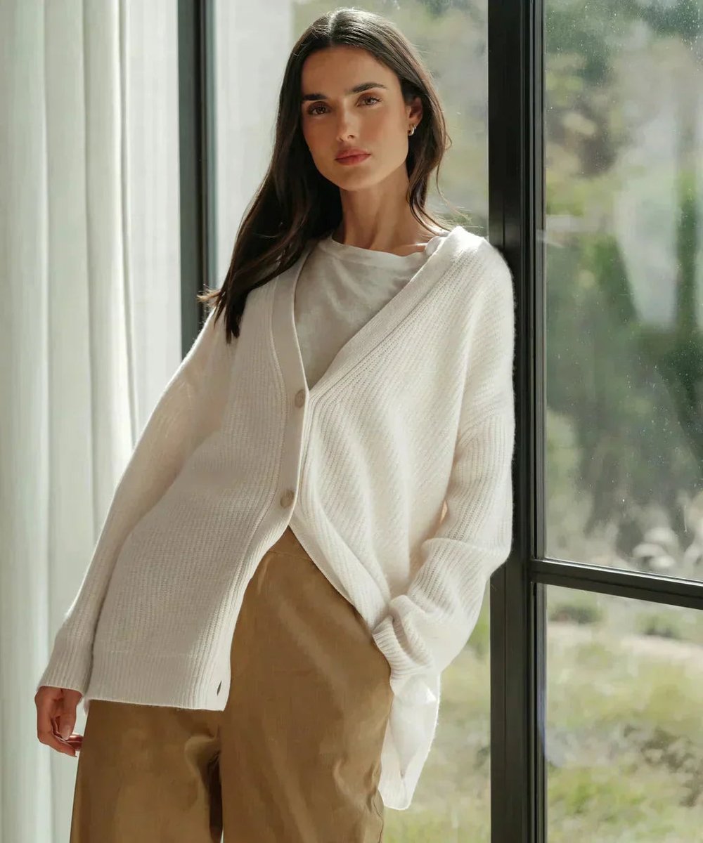 Women's Relaxed Fit V-Neck Button Cardigan for Comfortable Style