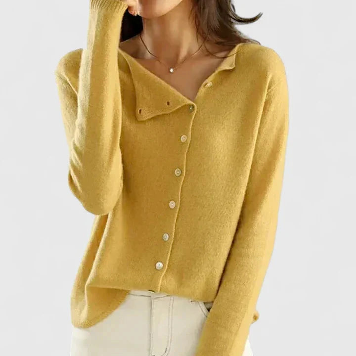 Women's Classic Cardigan for Stylish Comfort and Versatility