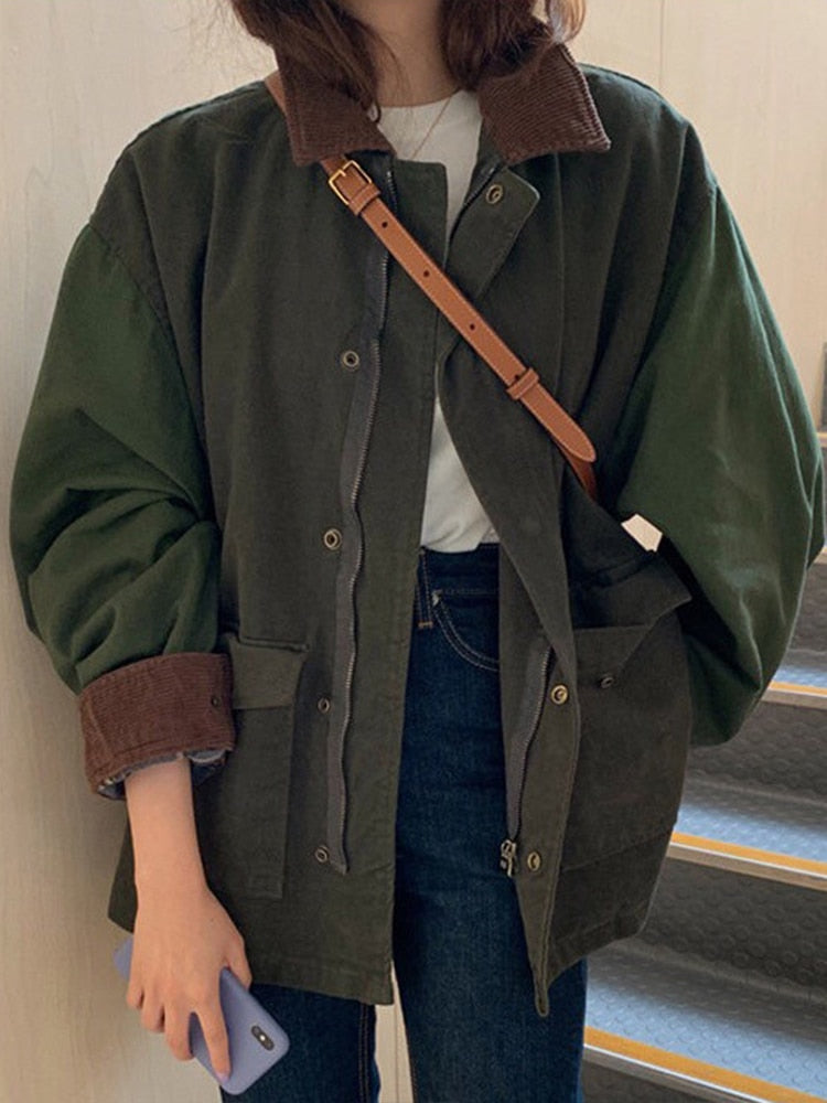 Women's Hooded Jacket with Pockets for Comfort and Style
