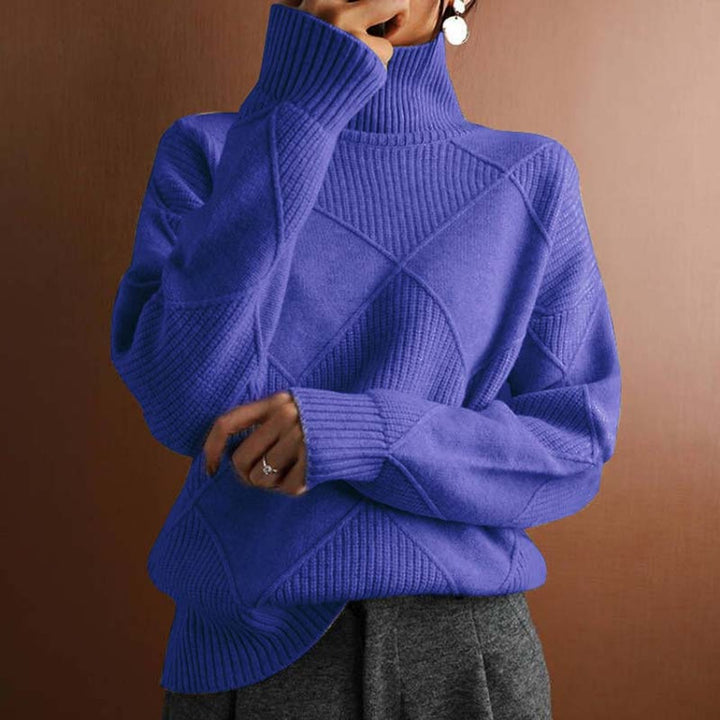 Women's Turtleneck Pullover with Check Pattern and Relaxed Fit