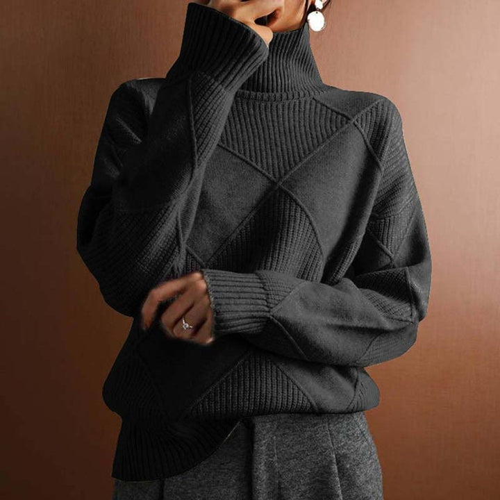 Women's Turtleneck Pullover with Check Pattern and Relaxed Fit