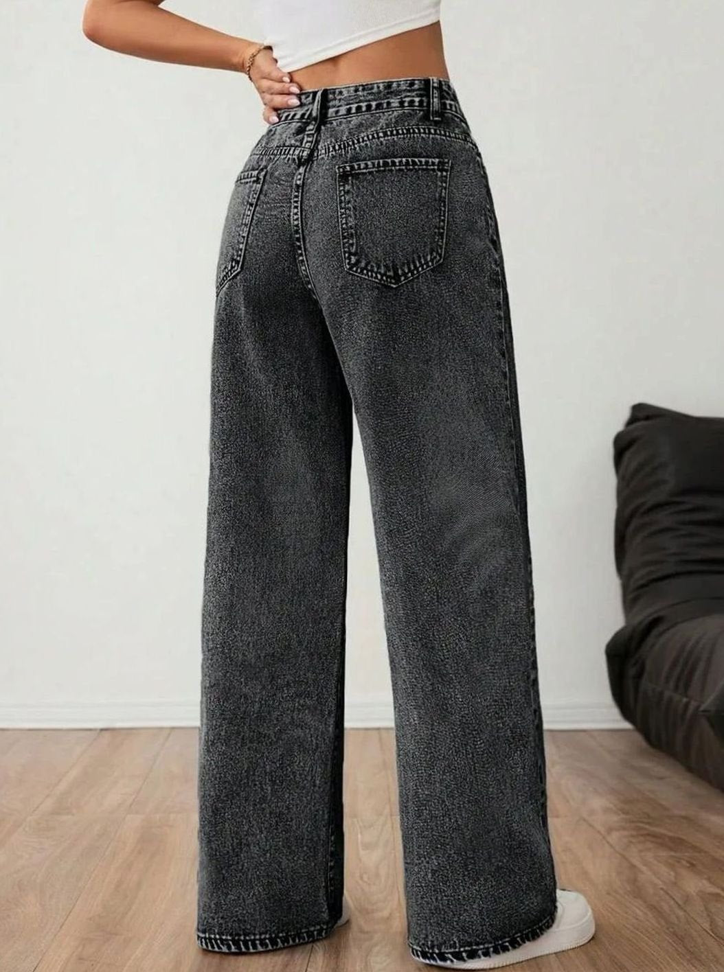 Women's Wide Leg Mid Rise Light Wash Denim Jeans