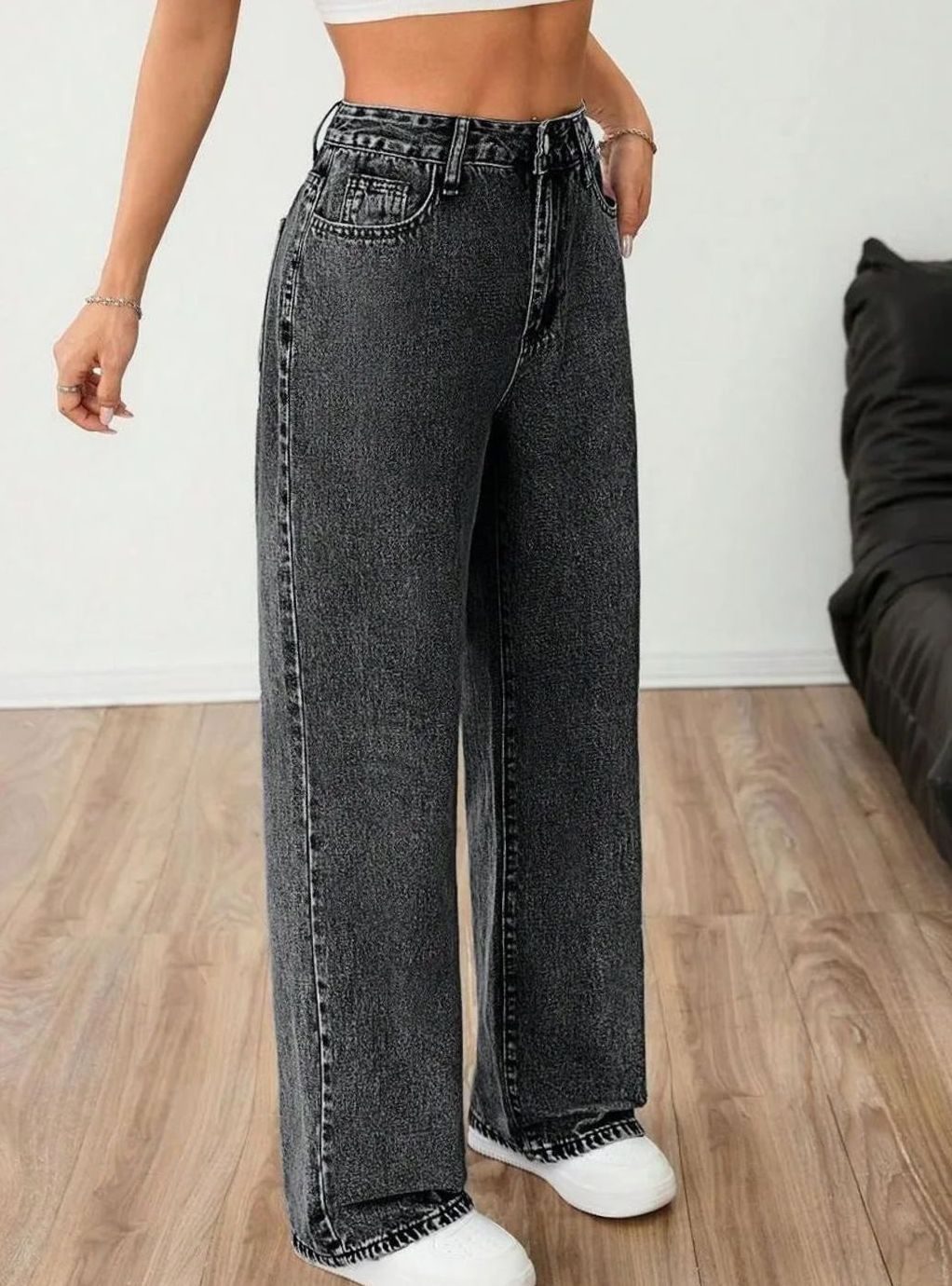 Women's Wide Leg Mid Rise Light Wash Denim Jeans