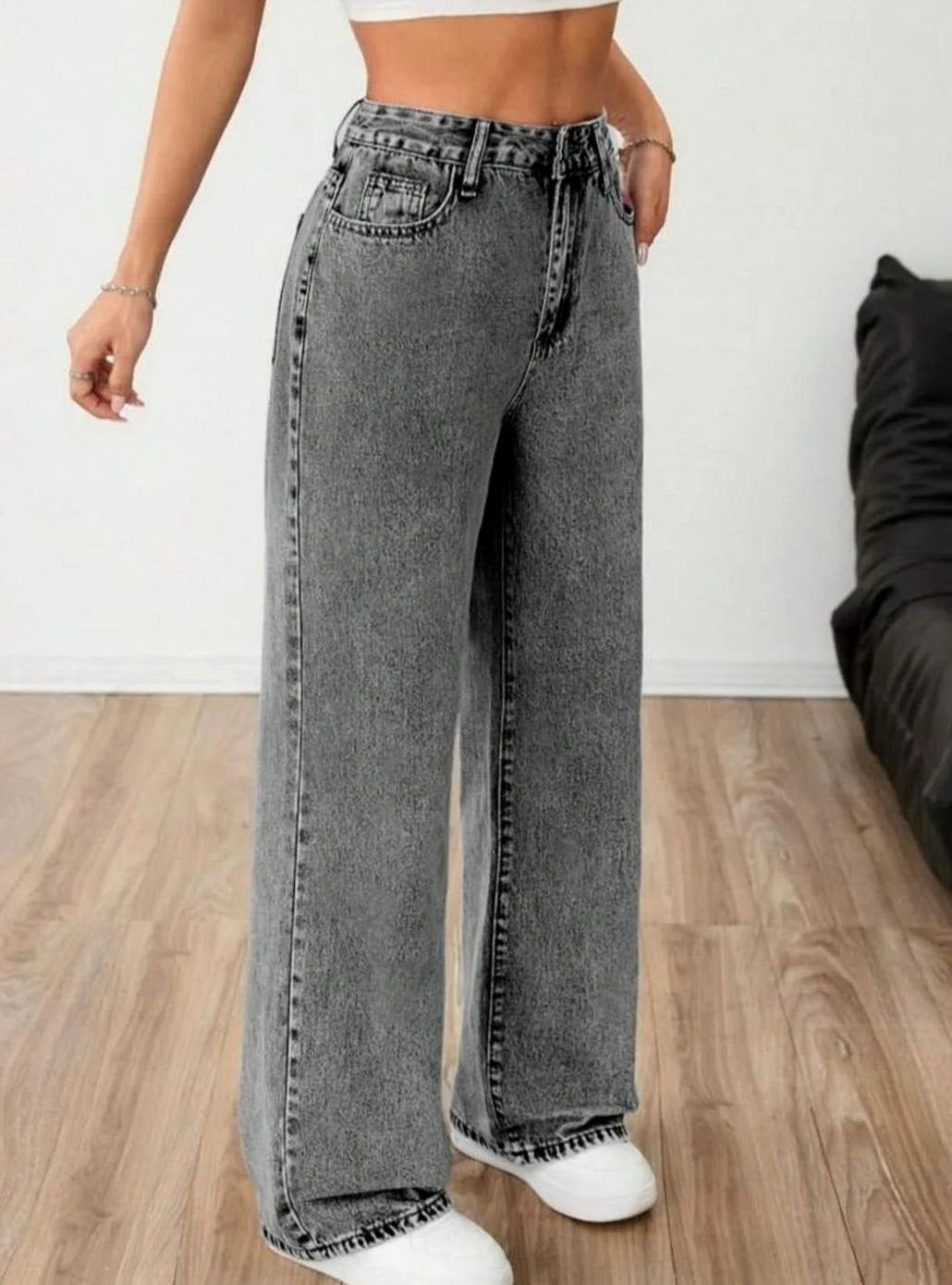 Women's Wide Leg Mid Rise Light Wash Denim Jeans