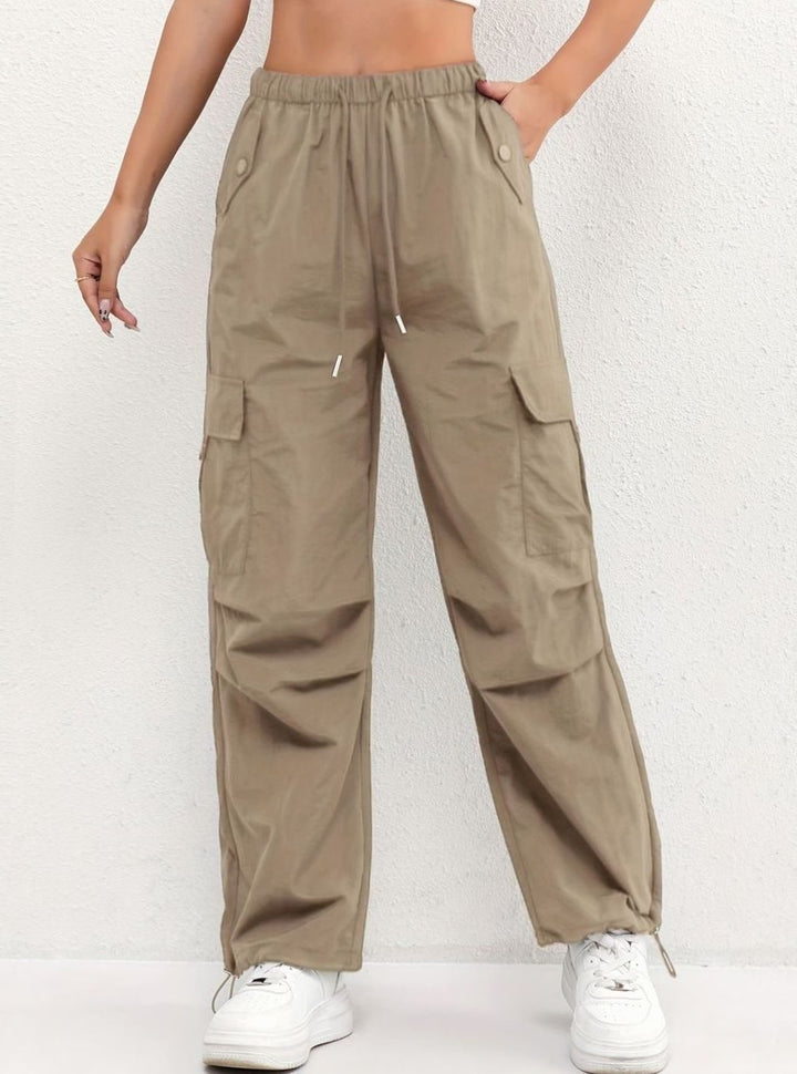 Women's Loose-Fitting Cargo Pants with Drawstring and Pockets
