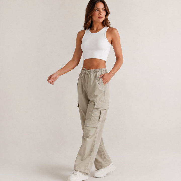 Women's Loose-Fitting Cargo Pants with Drawstring and Pockets