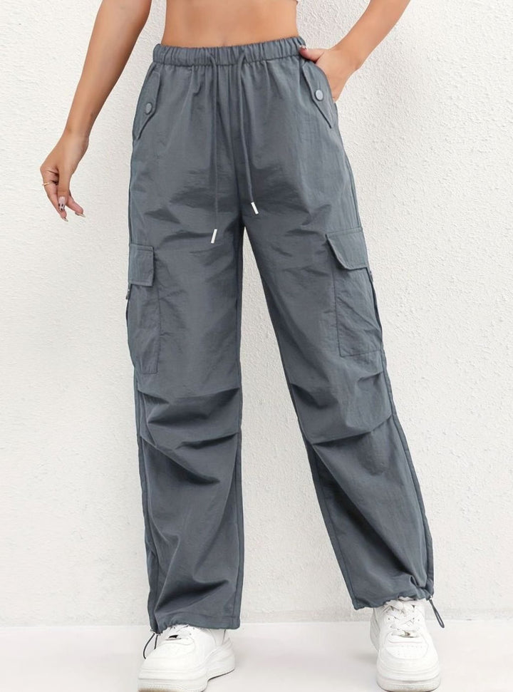 Women's Loose-Fitting Cargo Pants with Drawstring and Pockets