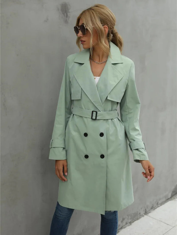 Klassisk dubbelknäppt trenchcoat med skärp för kvinnor