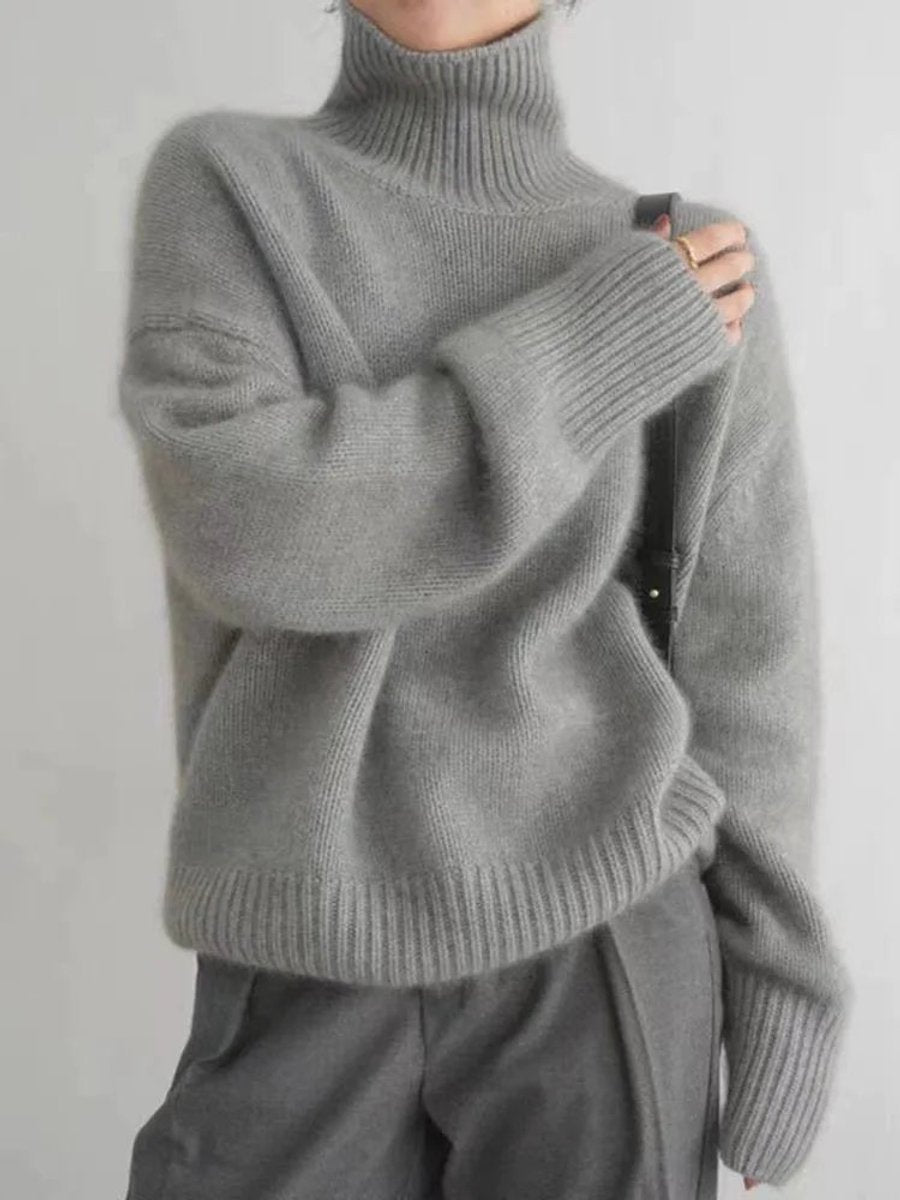 Women's Relaxed Fit Turtleneck Sweater