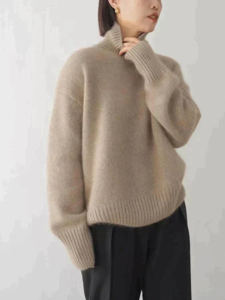 Women's Relaxed Fit Turtleneck Sweater