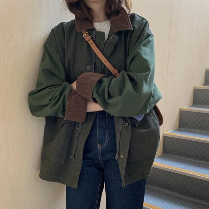 Women's Hooded Jacket with Pockets for Comfort and Style