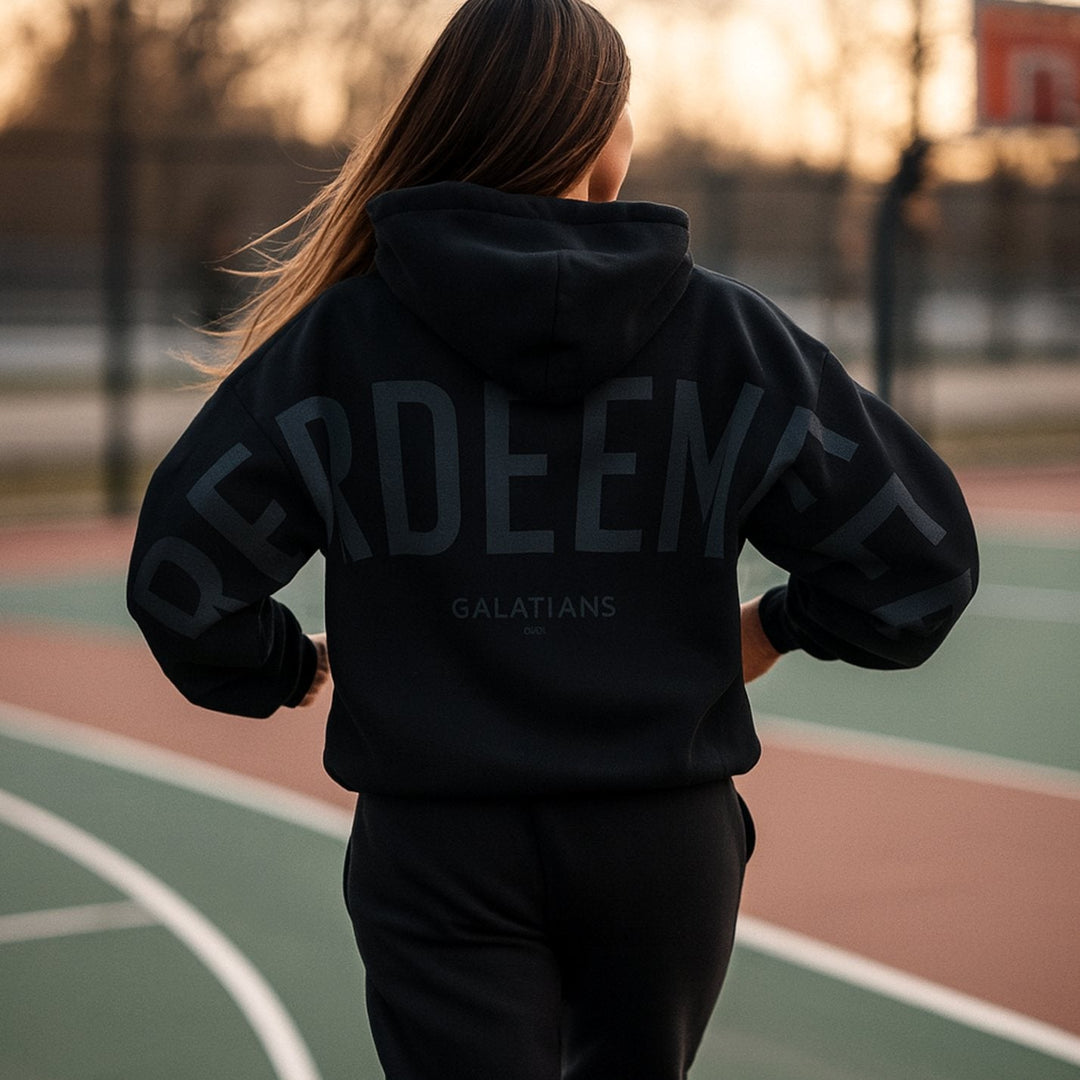 Women's Oversized Fleece Hoodie with Print for Streetwear Style