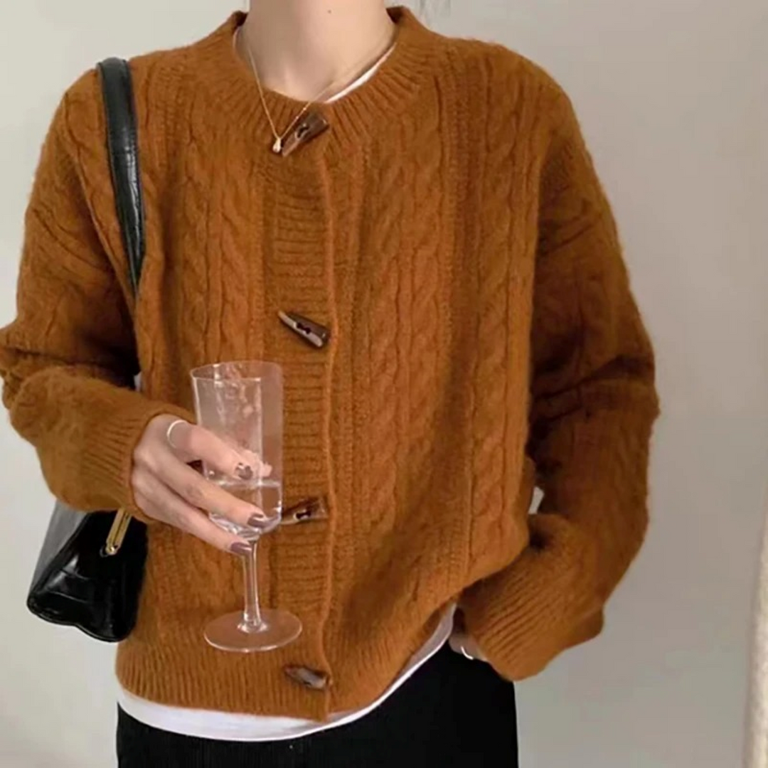 Gestrickte Damen-Strickjacke im Retro-Look