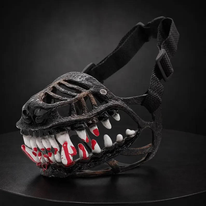 Halloweens hundmunkorg med röda tänder - realistisk skräckmask för cosplay