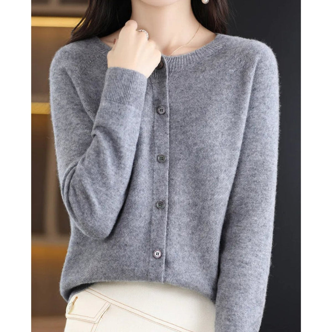 Women's Button-Front Cardigan for Stylish Layering