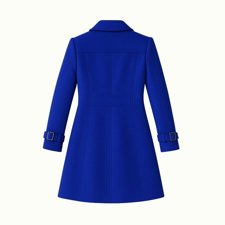Minimalistisk trenchcoat med skårat slag och utsvängd passform för kvinnor