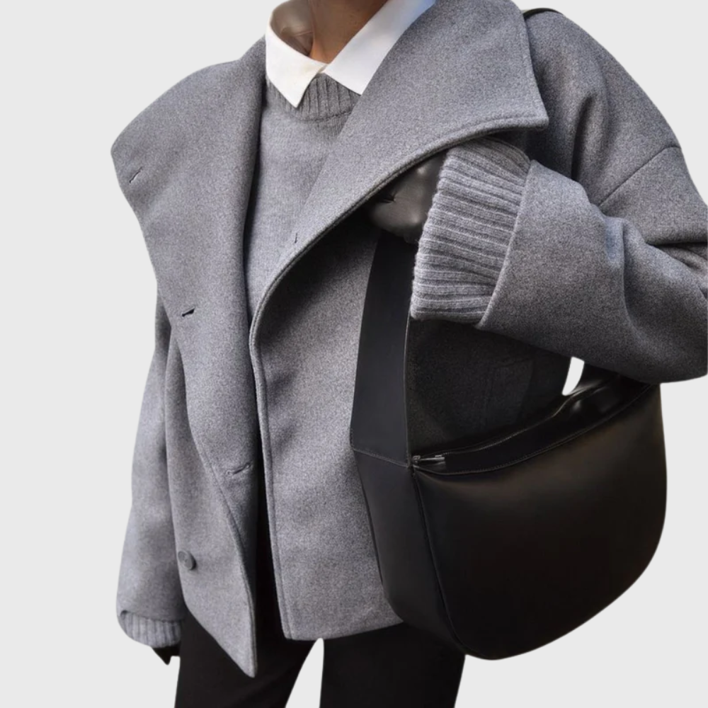 Manteau oversize croisé aux lignes sculptées pour femme